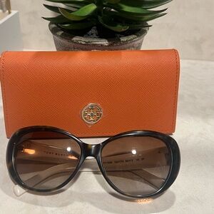 Tory Burch  Sunglasses